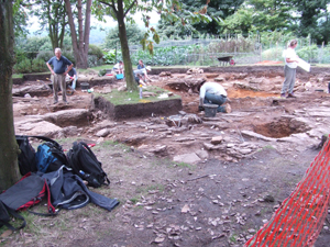 Click to enlarge image of the Old Vicarage Garden on day 25